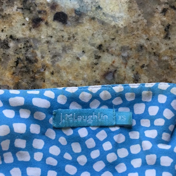 J MCLAUGHLIN FRESH BLUE & WHITE PRINT DRESS IN XS - Picture 3 of 3